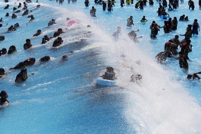 【人工造浪設備__水上樂園建設